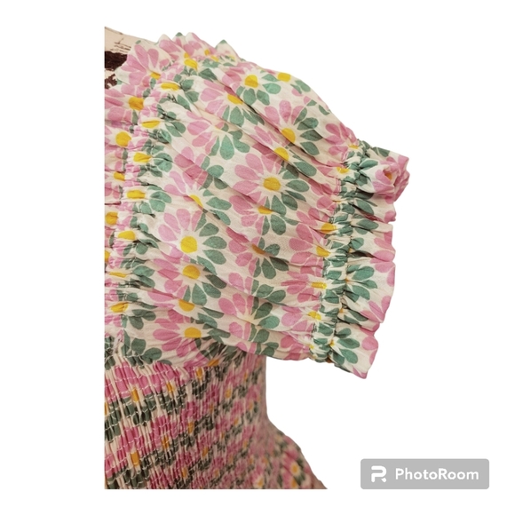 ✨HOST PICK✨NWT ZARA Pink Daisy Ruched Crop Top - Picture 3 of 11